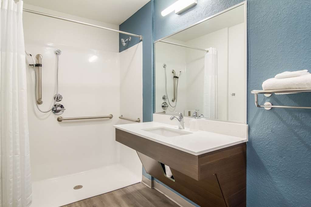 WoodSpring Suites Jacksonville Baymeadows - photo 14