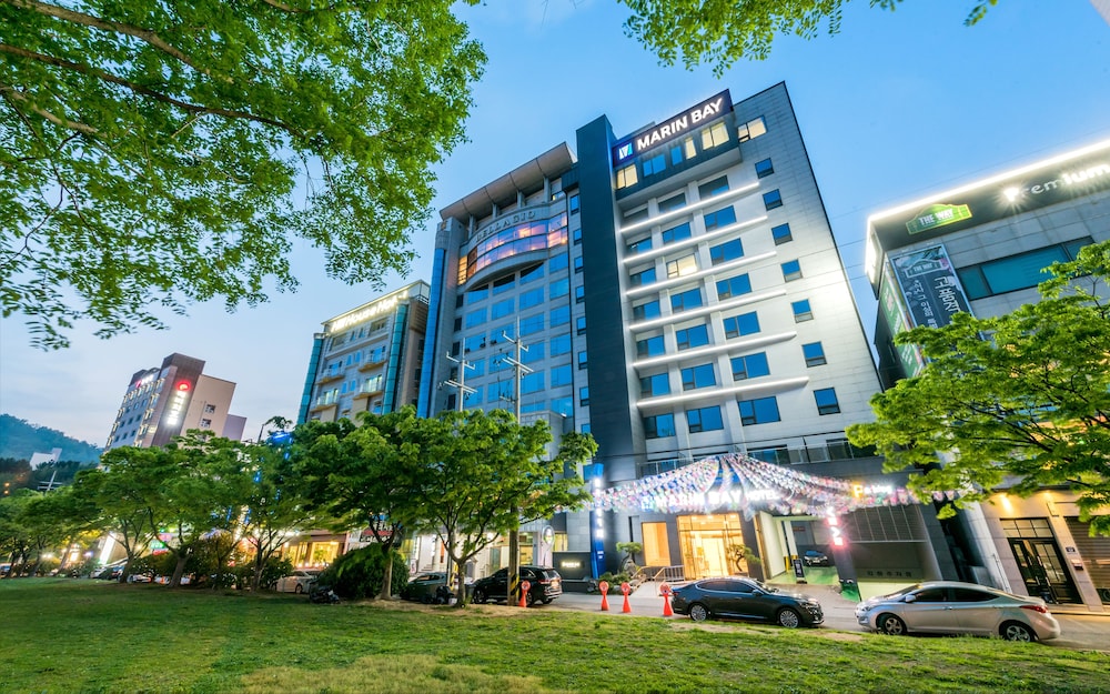Marin Bay Hotel - carbon neutral hotel in South Korea