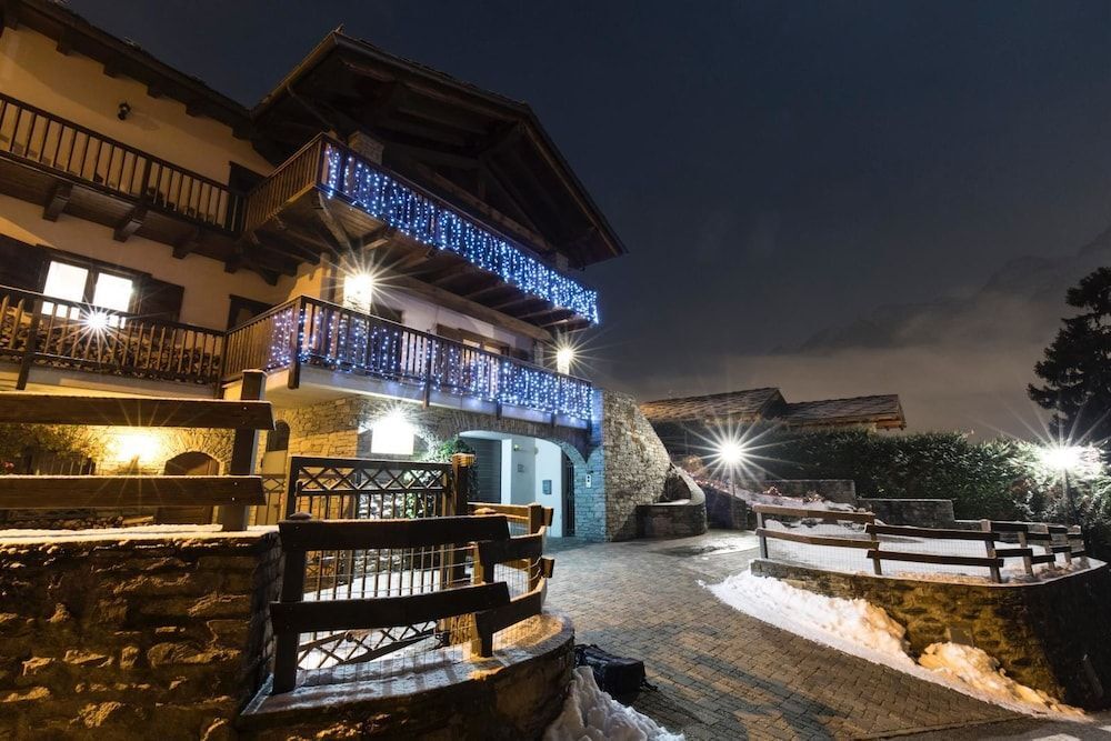 Le Jasmin — 4-Star Luxury Hotel in Aosta, Italy
