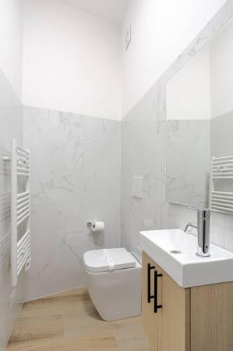 Danito Rooms 3 — Ancona — photo 3