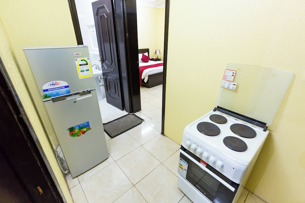 Al Eairy Furnished apt Al Madinah 1