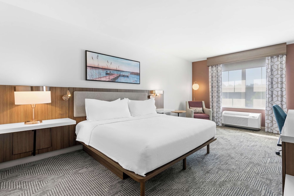 Hilton Garden Inn Suffolk Riverfront - photo 15