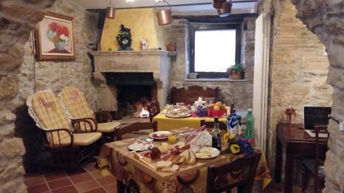 Borgo La Forgia — Roccasicura — photo 5