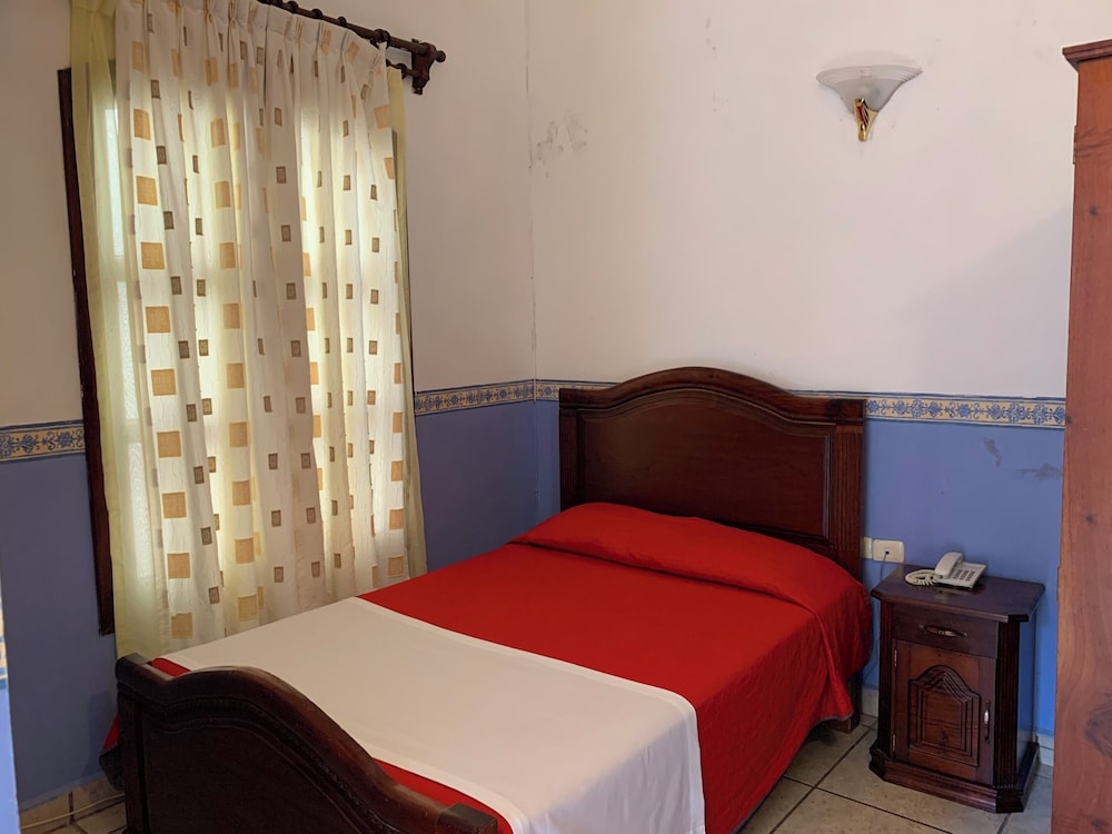 OYO Hotel Real De Cortés in Xalapa De Enriquez, Mexico