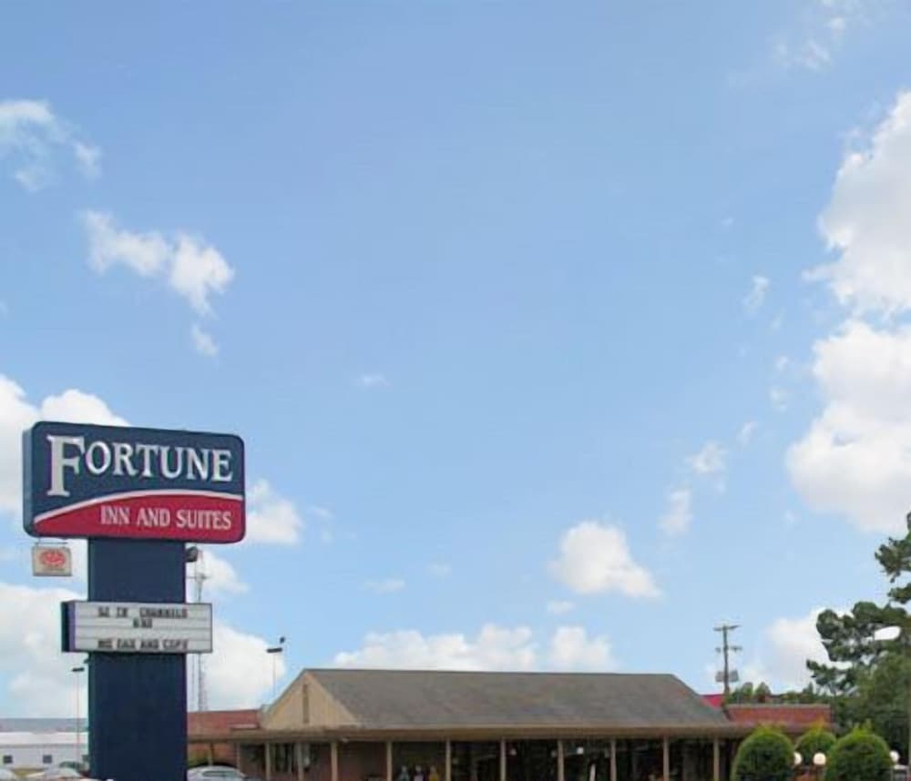 Fortune Inn And Suites Newport - photo 71