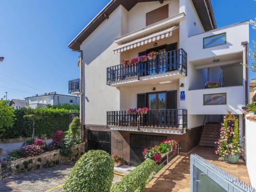 Apartment Kapica by Interhome — 4-Star Luxury Hotel in Umag, Croatia