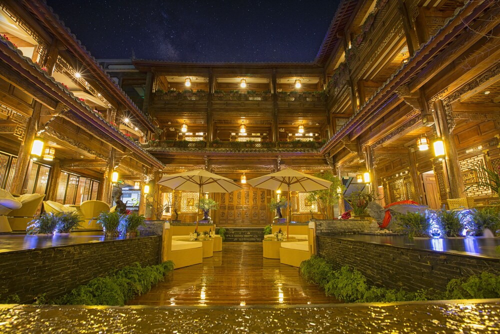 Immersing Hotel Lijiang - carbon neutral hotel in Lijiang