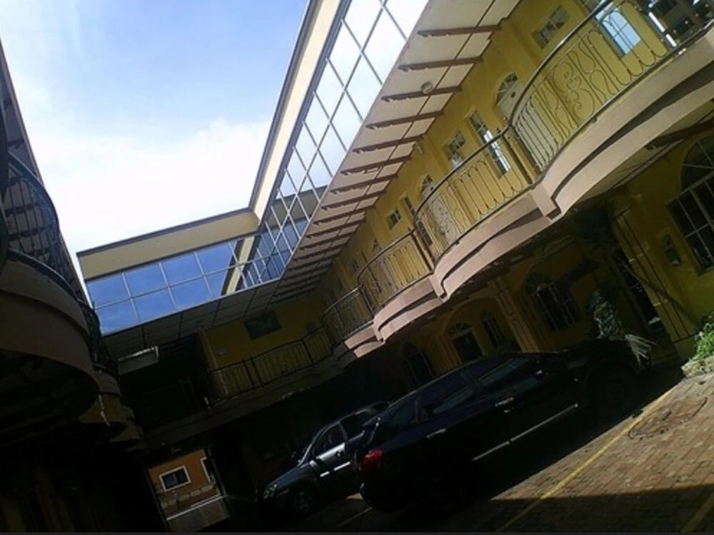 Continental Plaza Hotel — hotel in San Miguel