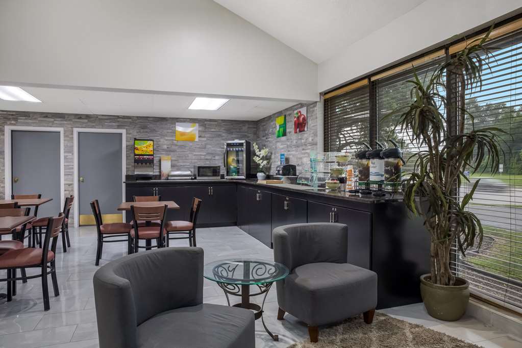 Quality Inn Toledo Westgate - photo 23
