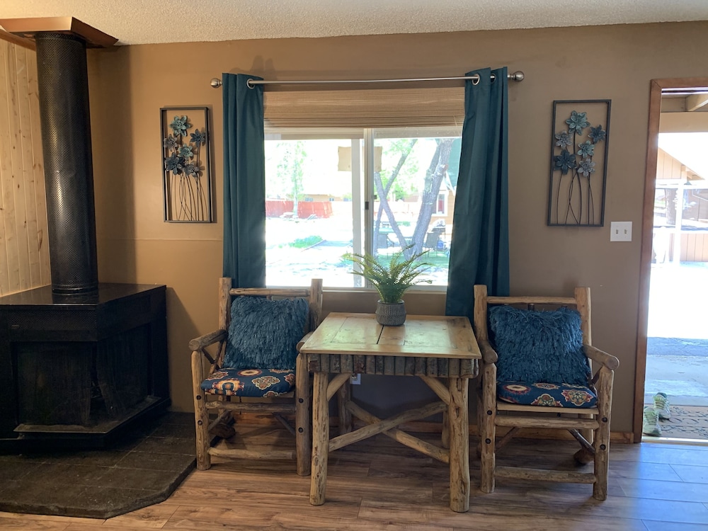 Grey Squirrel Resort - photo 102