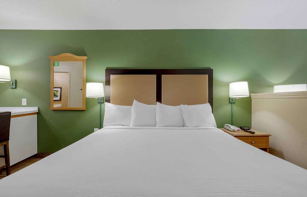 Extended Stay America Suites Washington DC Fairfax Fair Oaks - photo 32