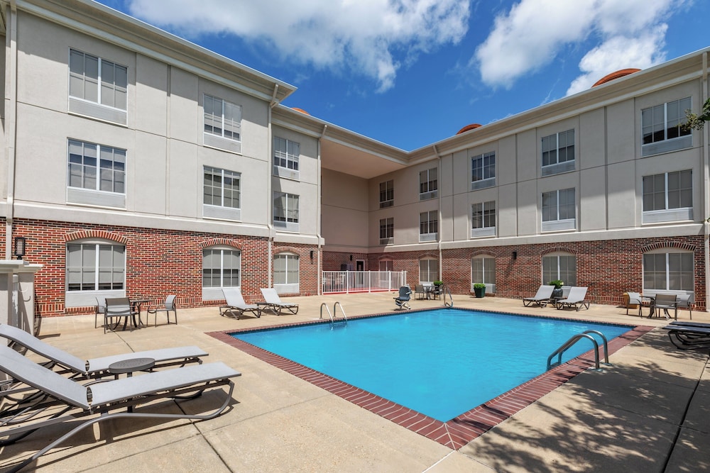 Holiday Inn Express & Suites Vicksburg by IHG - photo 38