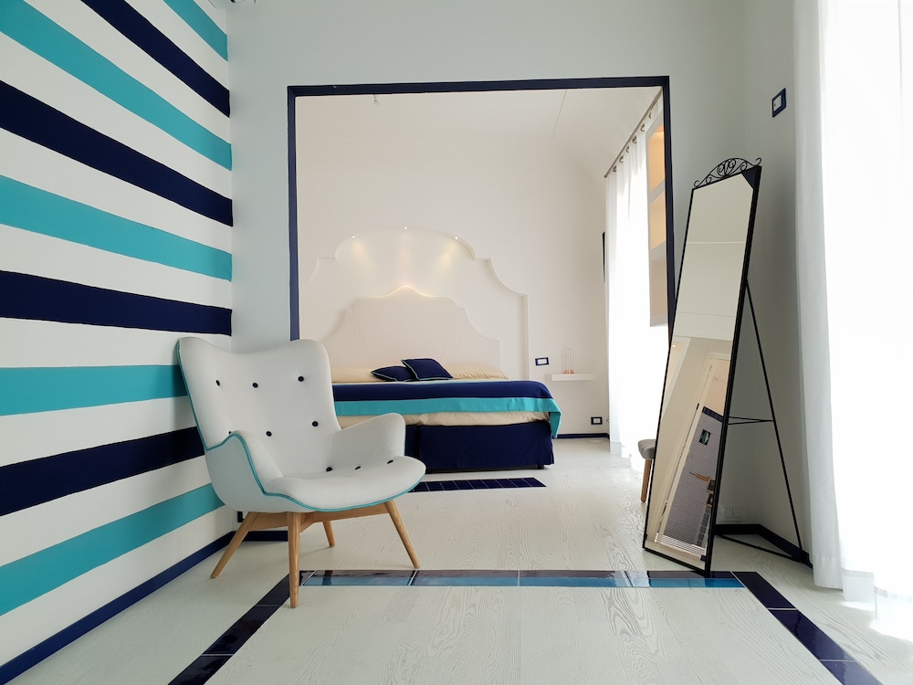 Twin Suites — Capri — photo 5