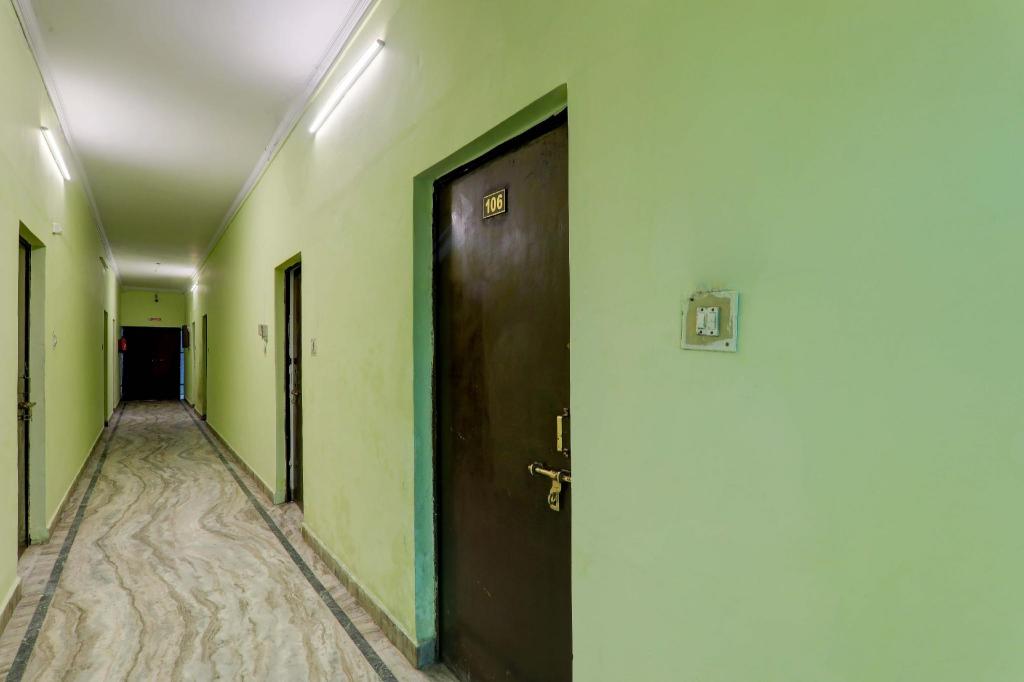 Av Hotels in Lucknow, India