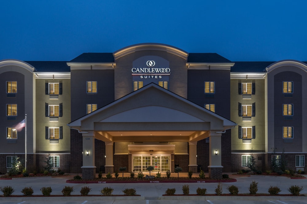 Candlewood Suites Midwest City an IHG Hotel - photo 2