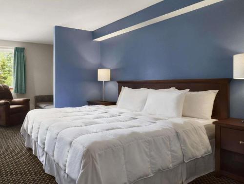 Days Inn Lacey Olympia Area - photo 5
