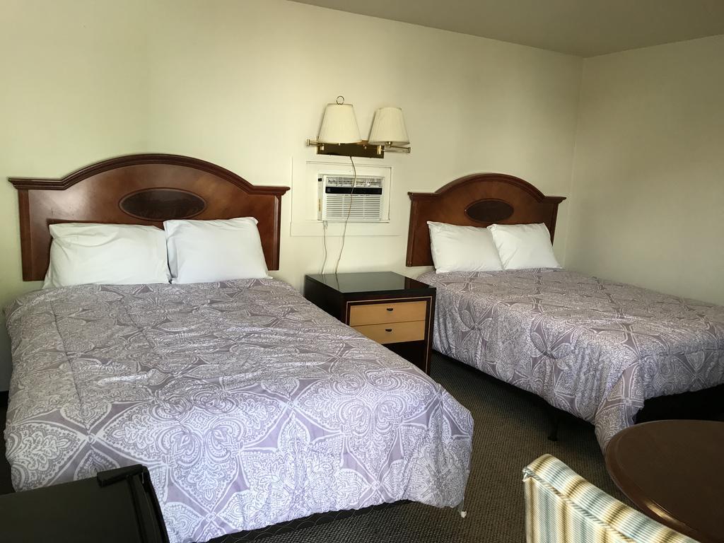 Highlander Motel - photo 12