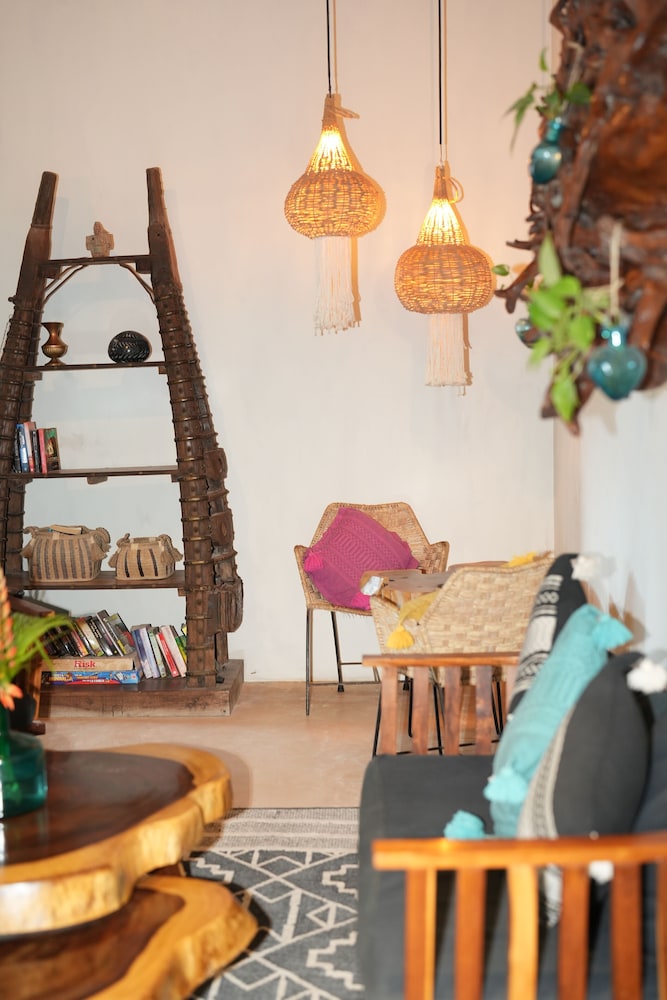 La Puerta Azul Beachfront Adults Only