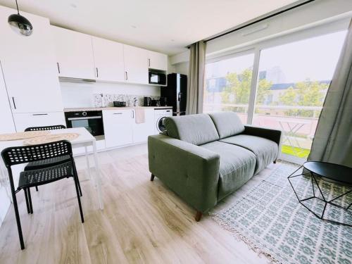 Moderncosy Pres Disneyland Paris — hotel in Noisy-Le-Grand