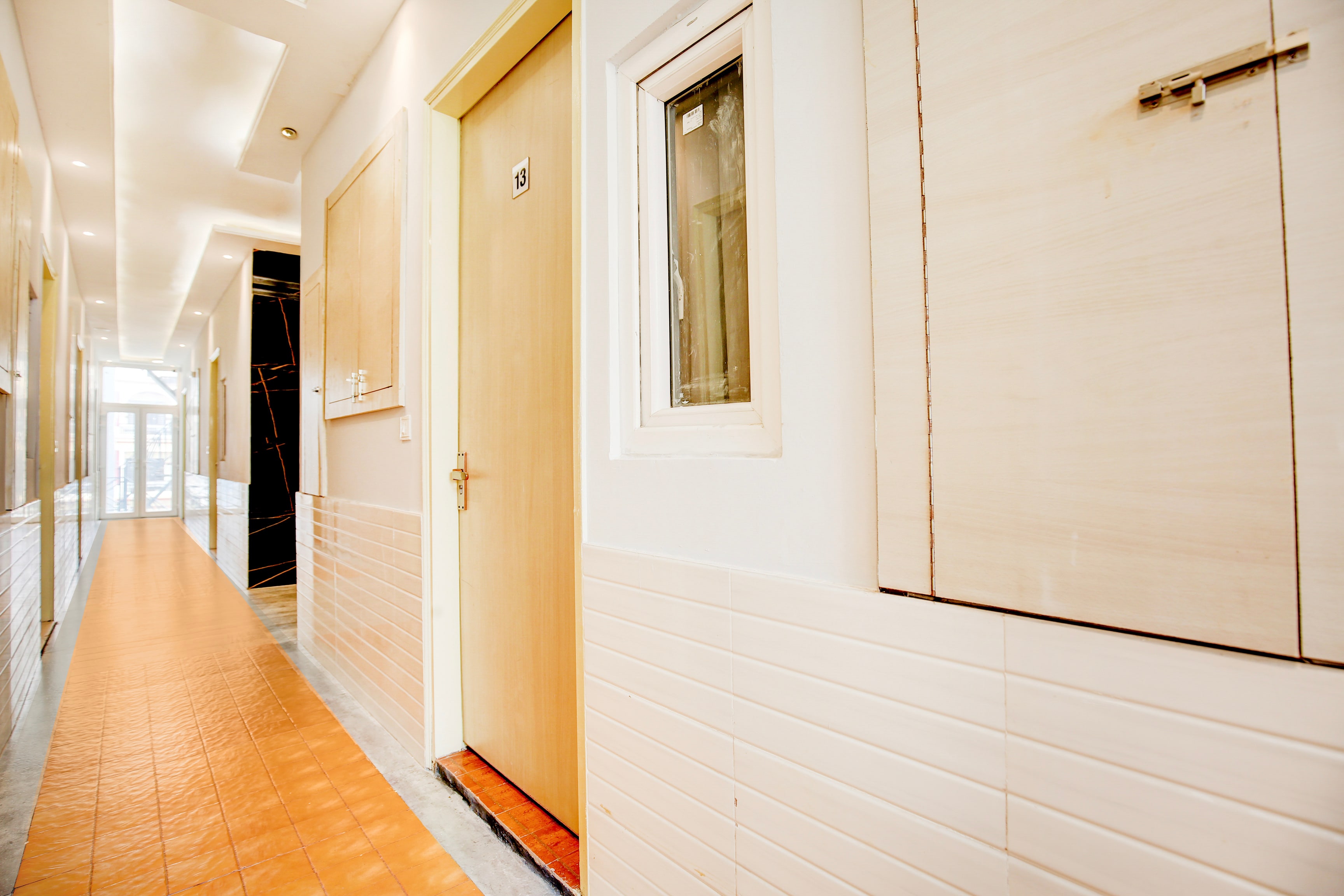 Collection O Phagwara Near Lpu Law Gate — Phagwara