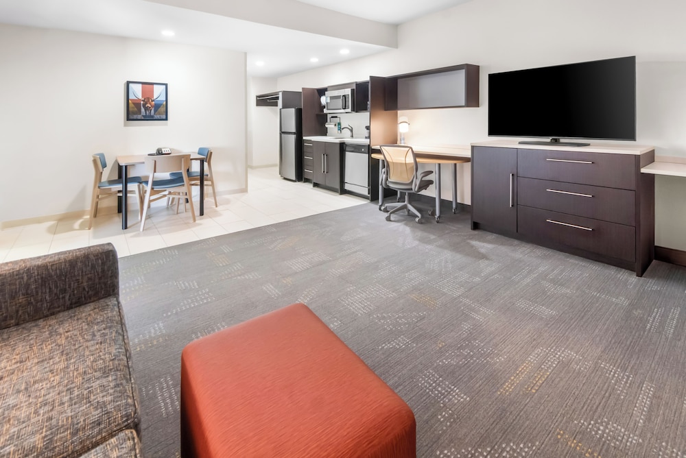Home2 Suites by Hilton Dallas Grand Prairie - photo 19