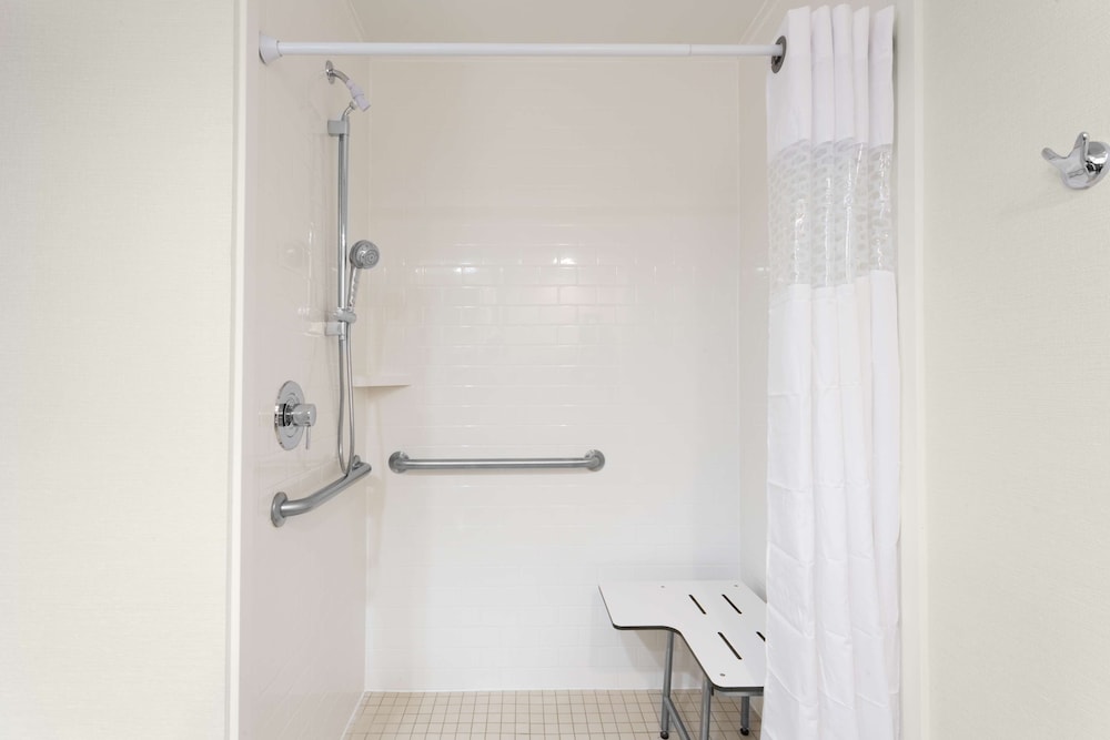 Hampton Inn Pittsburgh West Mifflin - photo 24