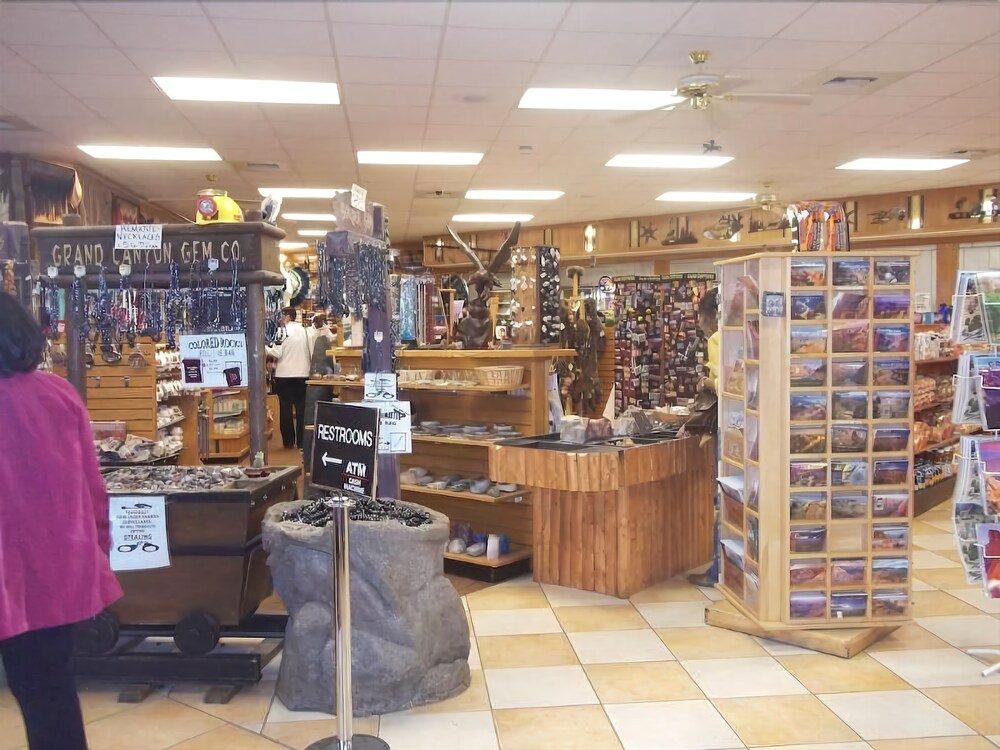 Grand Canyon Inn - photo 8