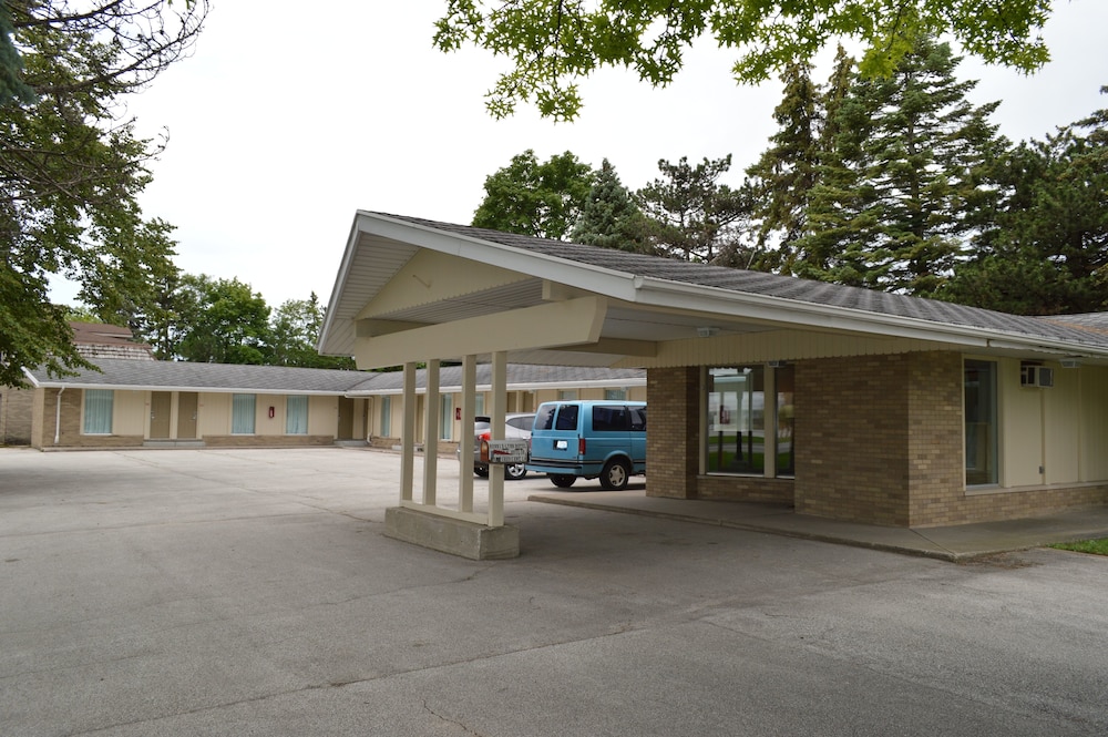 Monnie Lynn Motel - featured photo