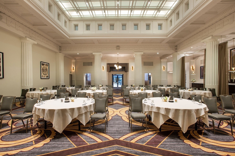 Magnolia Hotel Denver A Tribute Portfolio Hotel - photo 3