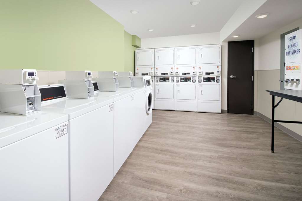 WoodSpring Suites Miami Southwest - photo 14