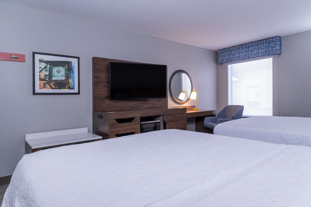 Hampton Inn & Suites St. Louis Chesterfield - photo 28