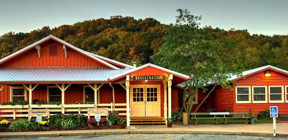 Brown County Inn - photo 53