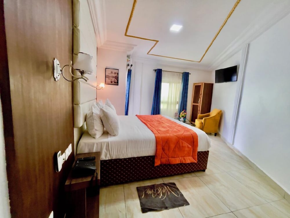 Hotel Vent et Maree in Douala, Cameroon