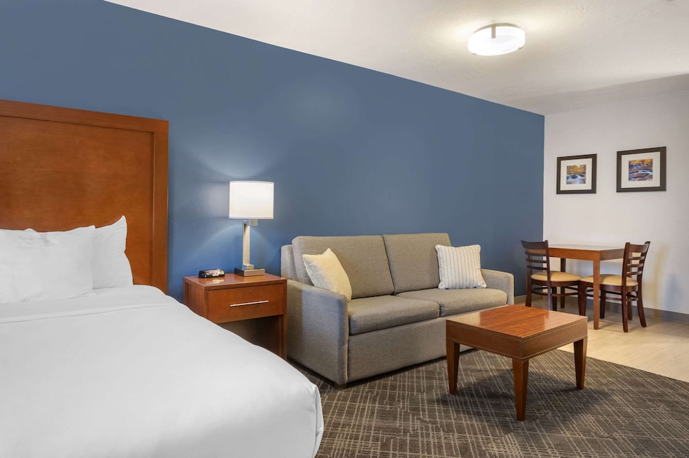 Comfort Inn & Suites Beaver Interstate 15 North - photo 16
