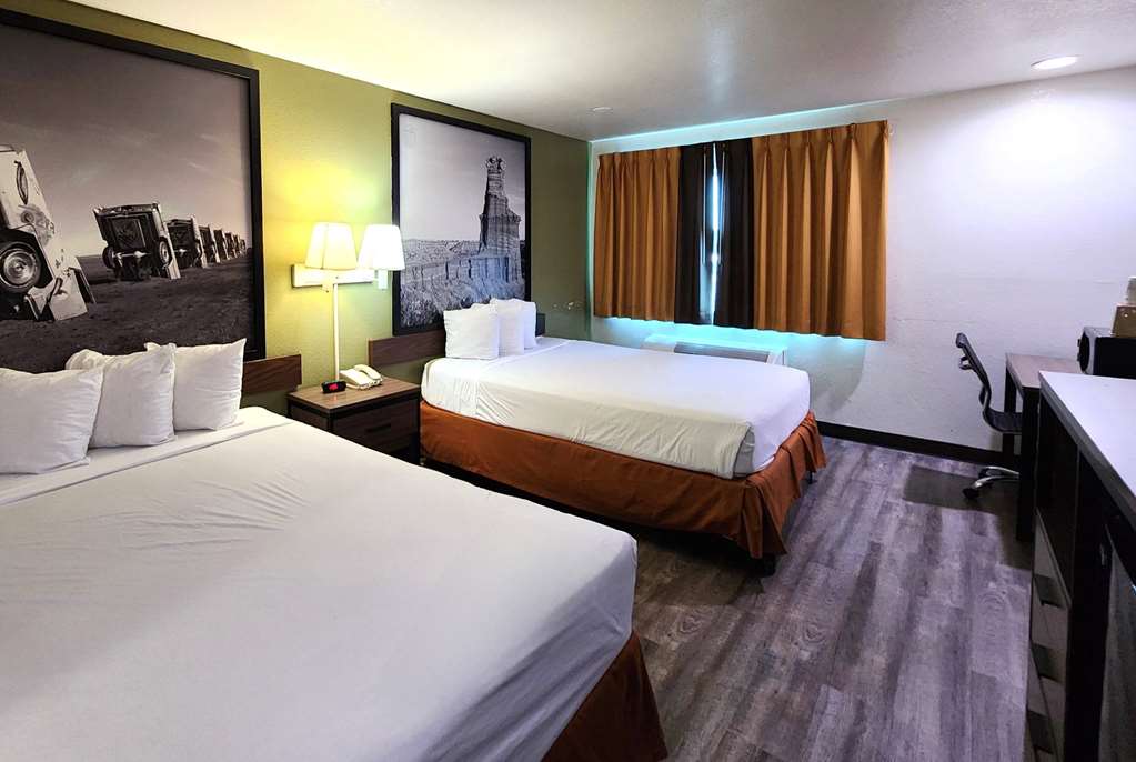 Super 8 by Wyndham Austin North University Area - photo 12