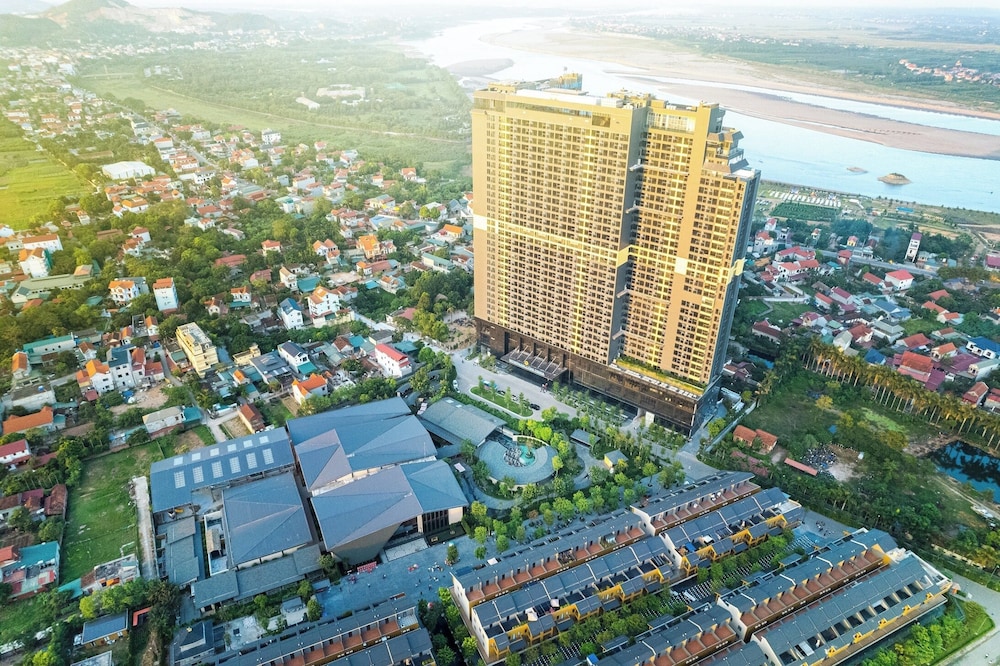Lynntimes Thanh Thuy Wellness Hotel & Resort — hotel in Thanh Thuy