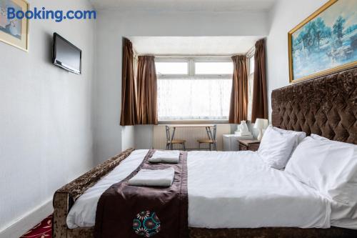 Euro - carbon neutral hotel in Harrow