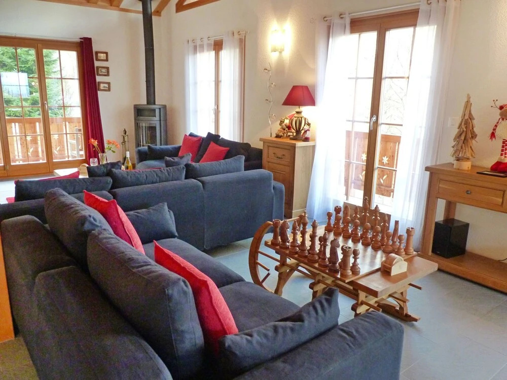 Chalet Helene — 4-Star Luxury Hotel in Chamoson, Switzerland