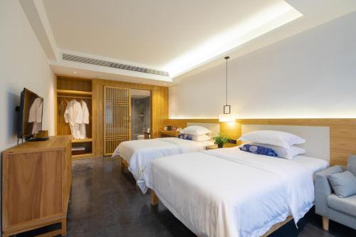 Zhangjiajie ZhuMan Holiday B&B — 4-Star Luxury Hotel in Zhangjiajie, People's Republic of China