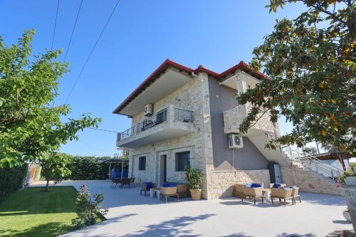 Garden Villa Afytos — 4-Star Luxury Hotel in Afytos, Greece