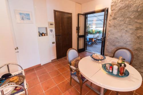 Amazing Apartment In Grimaldi — 5-Star Luxury Hotel in Grimaldi, Italy
