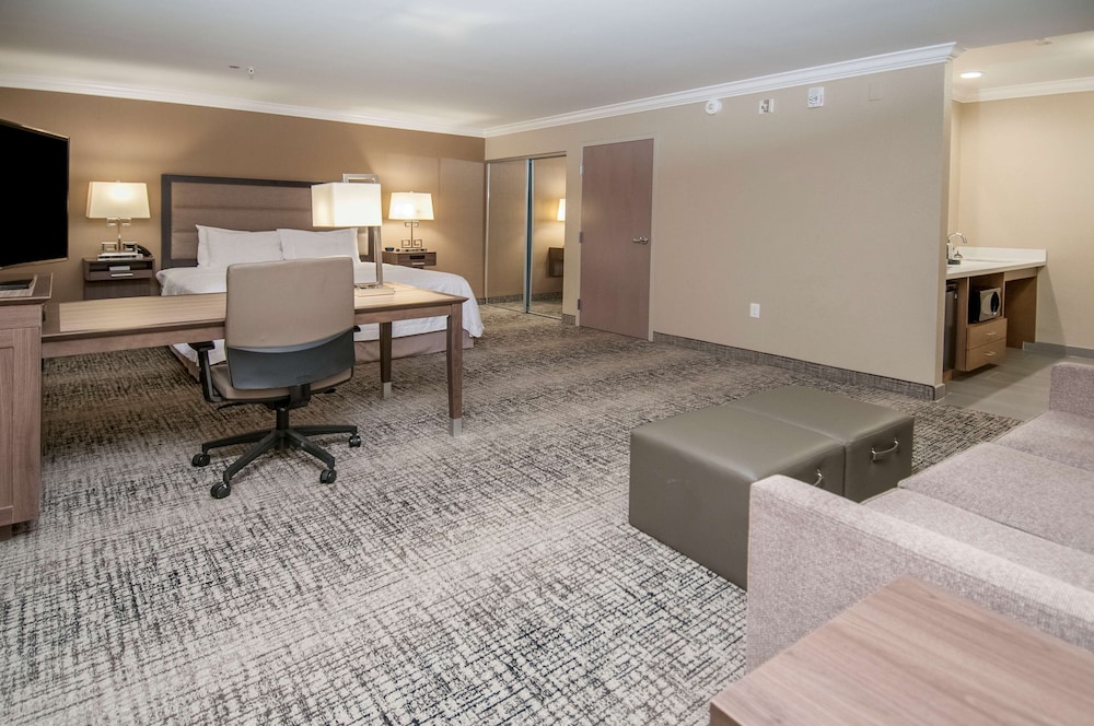 Hampton Inn & Suites Jackson Ridgeland - photo 43
