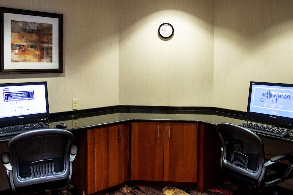 Hampton Inn Gloucester - photo 53