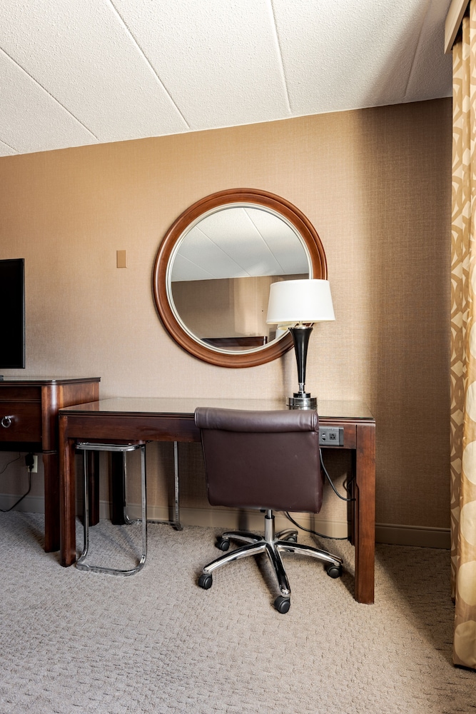 Wyndham Omaha West Dodge - photo 16