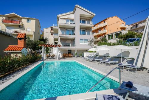 Villa Azalea apartments A2 — 4-Star Luxury Hotel in Podstrana, Croatia