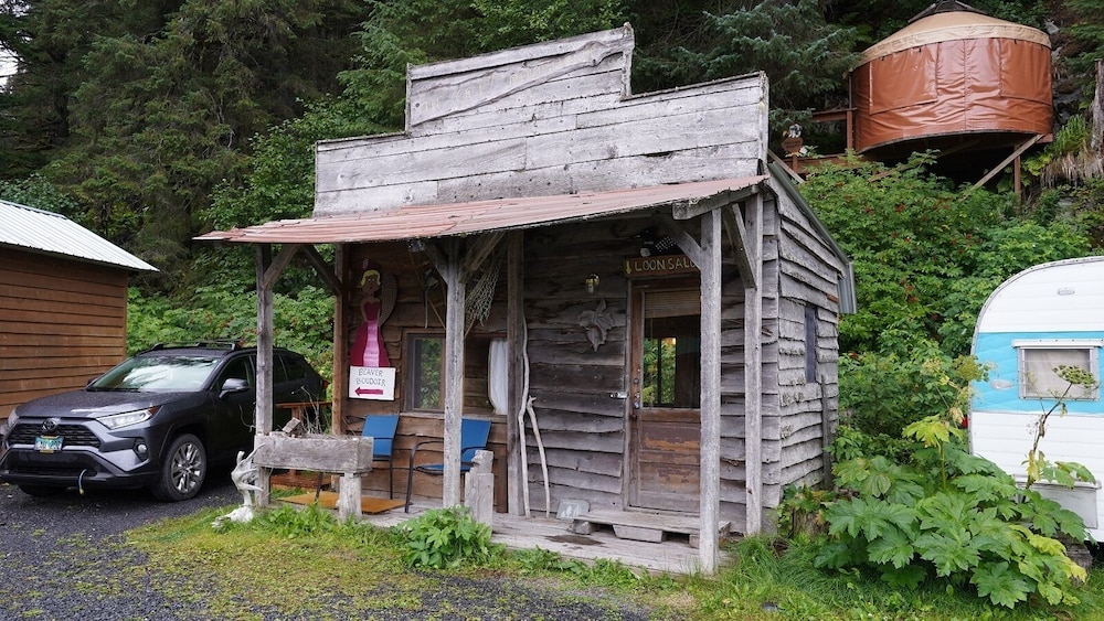 Nauti Otter Inn - photo 8