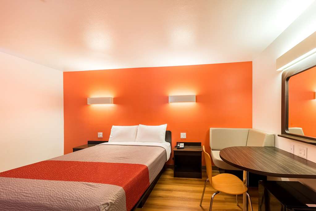 Motel 6 Fort Worth TX North Saginaw - photo 17