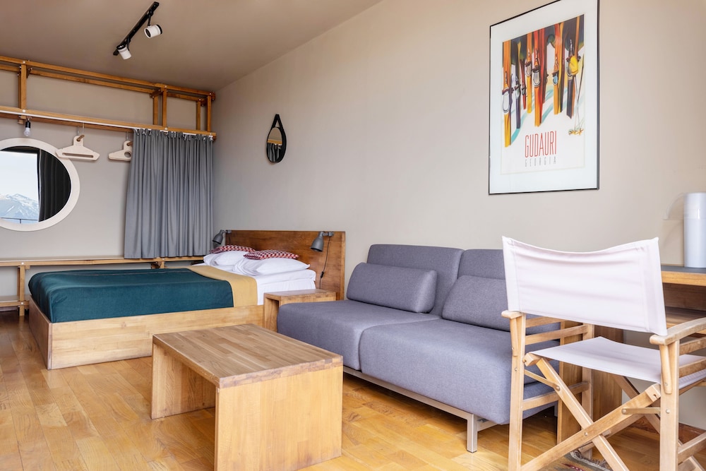 Quadrum Ski & Yoga Resort