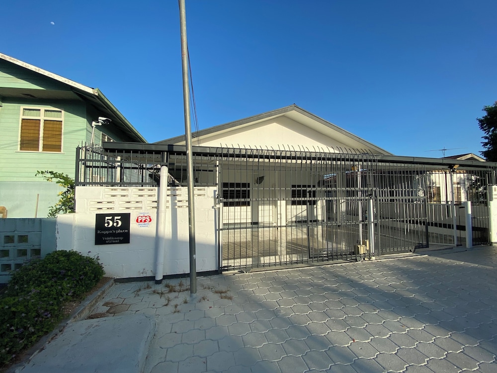 Kappa's place Hendrika veldkampstraat 55A — 4-Star Luxury Hotel in Paramaribo, Suriname