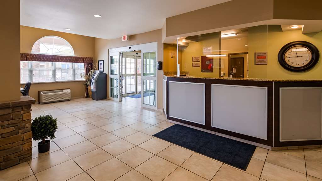 SureStay Plus Hotel by Best Western Buckhannon - photo 3